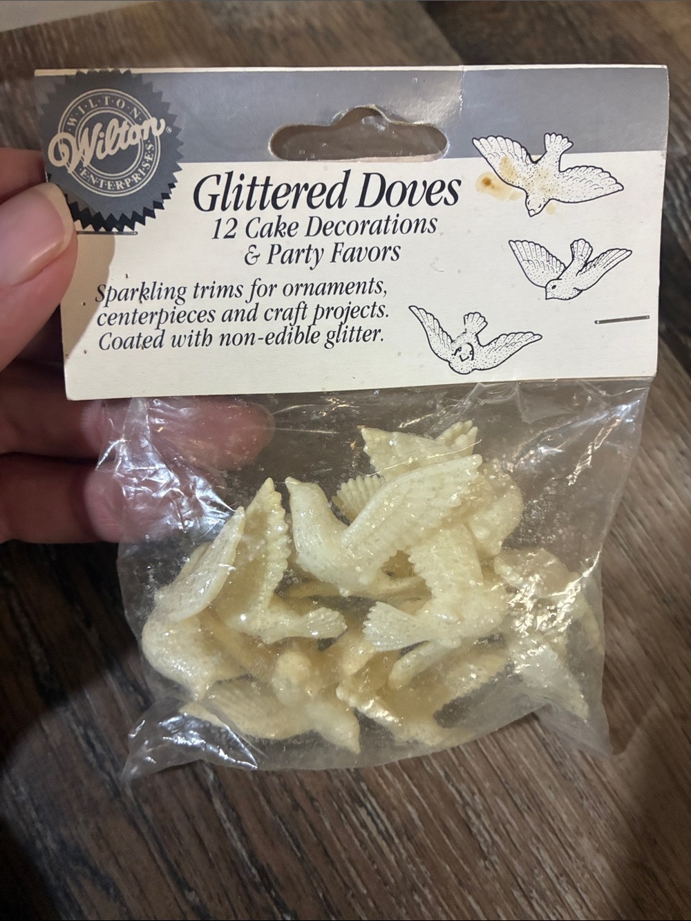 Vintage 1991 Wilton glitter dove cake topper